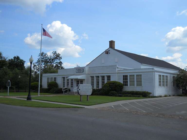 East Sixth Street USO Building