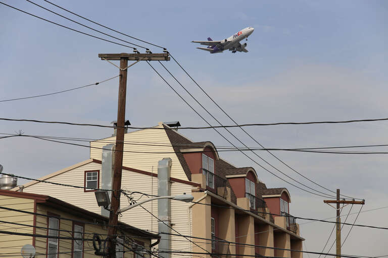 FedEx Plane