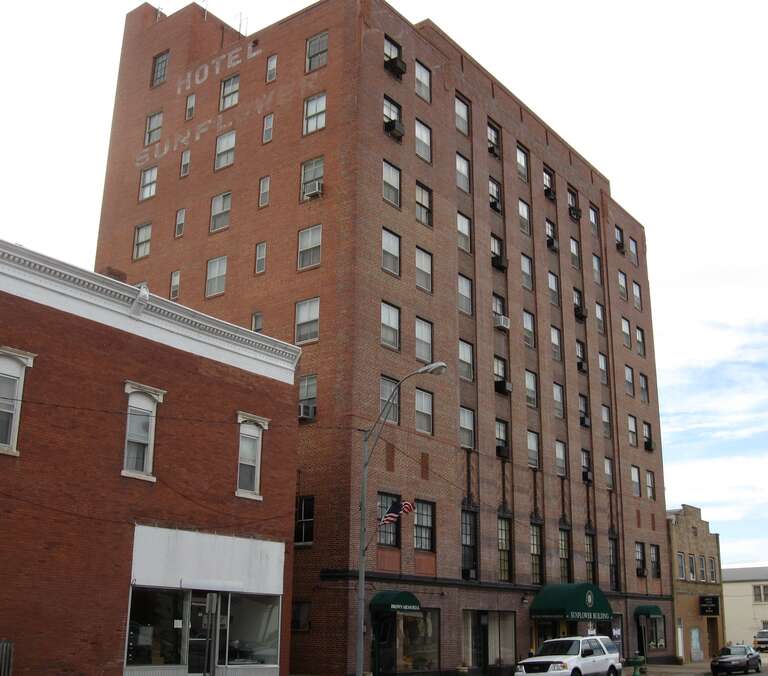 Hotel Sunflower.  409 NW 3rd St. in Abilene, Kansas