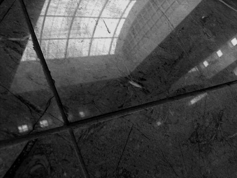 The tiles of a jeweler's wall contain the mirror opposite of the shopping mall I'm standing in.
Submitted to the Flickr group <a href="https://www.flickr.com/groups/7dayshooting/">7 Days of Shooting</a>.
--
Purchase this image and learn