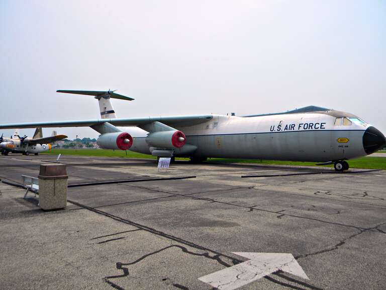 Lockheed C-141 Starlifter "Hanoi Taxi"