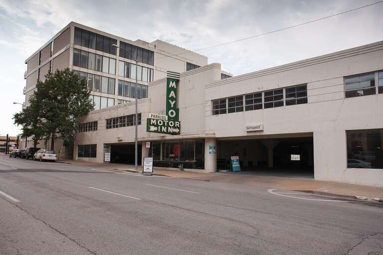 Mayo Motor Inn