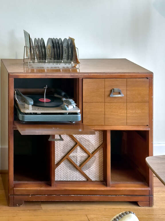Barry Gordy Jr's record player.  Gordy's family lived in an apartment on the second floor of Hitsville USA.  The offices and recording studio were on the ground floor