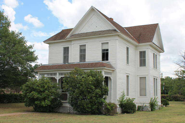 Straus House