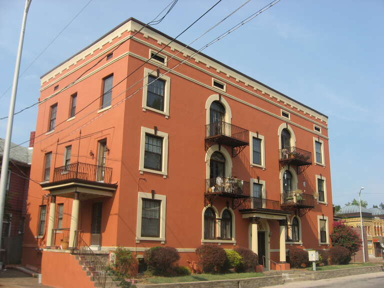 Front and western side of the Williamson Apartments, located at 34 Adams Avenue in Evansville, Indiana, United States.  Built in 1912, it is part of the Riverside Historic District, a historic district that is listed on the National Register of