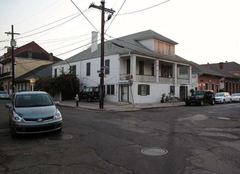 Intersection of Chartres &amp; Kerlerc in Marigny, New Orleans