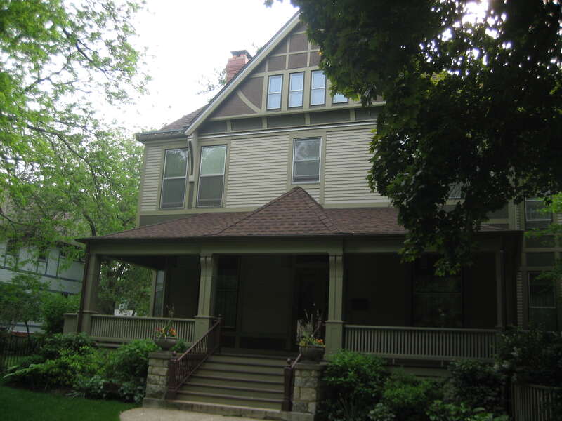 Charles E. Roberts House, Frank Lloyd Wright designed interior remodel 1896. Original architects: Burnham &amp; Root, 1879. Oak Park, Illinois. Listed as a contributing property to the Frank Lloyd Wright-Prairie School of Architecture Historic