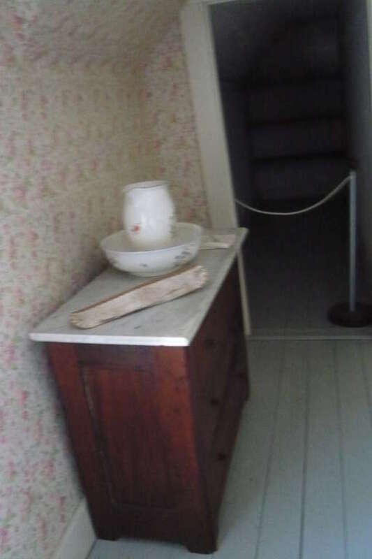 Bedroom, Robert Frost Farm State Historic Site, Derry, NH