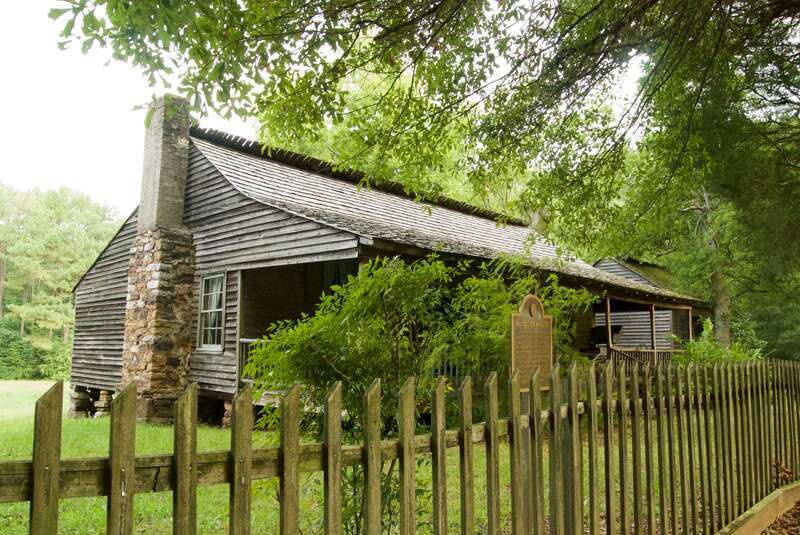Thomas McAdory House Note that this is *not* the Dr. Thomas McAdory Owens House, which is also in Bessemer.  If you zoom to the max you can see the historical marker and read most of it - no "Owens" mentioned at all.