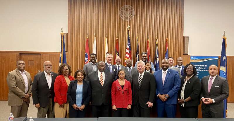 U.S. Department of Agriculture Secretary Tom Vilsack and U.S. Policy Council Director Susan Rice, Congressman Bennie Thompson, MS CD2, and Delta Regional Authority Agenda Chairman Dr. Cory Wiggins arrive and hold a round table session with some local
