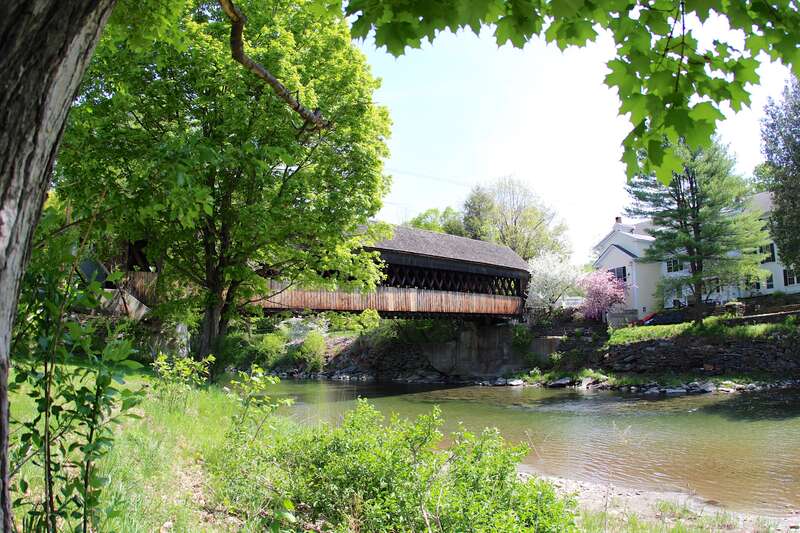 Mountain Ave crossing Ottauquechee River.