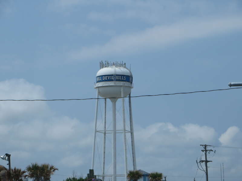 Kill Devil Hills is a town in Dare County, North Carolina, USA. The population was 6,683 at the 2010 census, up from 5,897 in 2000.
The town is home to the site of the Wright brothers' first controlled, powered airplane flights on December 17, 1903,