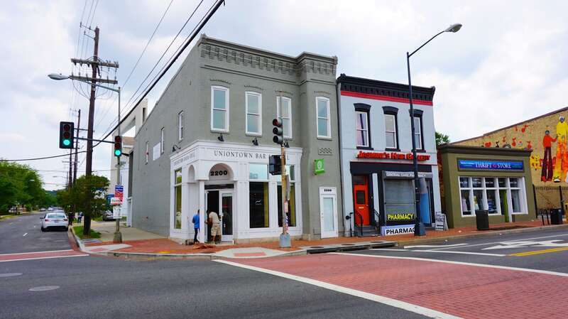 Uniontown Bar &amp; Grill