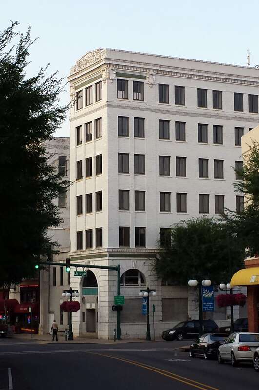 723 central Avenue
Historic office building




This is an image of a place or building that is listed on the National Register of Historic Places in the United States of America. Its reference number is 79000440.
