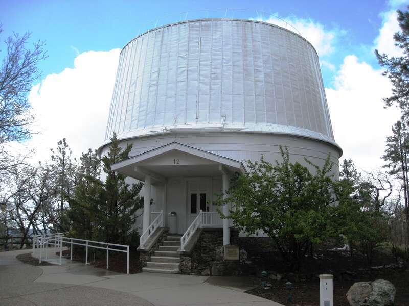 24-inch (0.61 m) Alvan Clark refractor Telescope
en.wikipedia.org/wiki/Lowell_Observatory

sw2 253