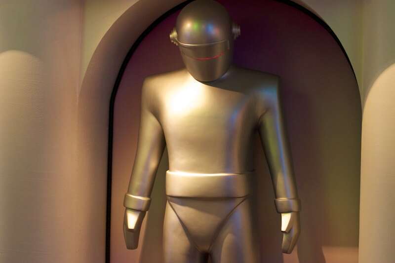 Replica of the robot character Gort from The Day the Earth Stood Still. This image is freely available under the Creative Commons Attribution-ShareAlike license.