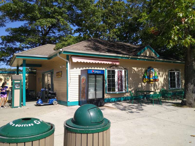 Cape May County Park &amp; Zoo gift shop