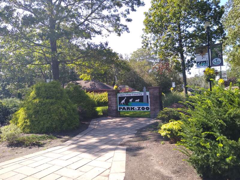 Cape May County Park &amp; Zoo sign
