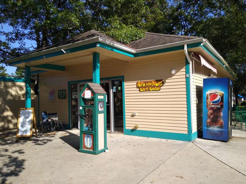 Cape May County Zoo 000