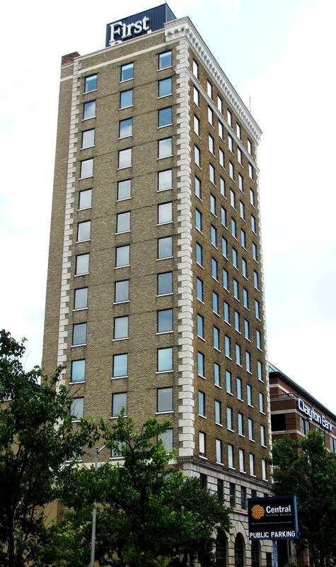 The General Building (625 Market St.), now occupied by First Bank, in Knoxville, Tennessee, USA.  Built in 1926 and designed by Barber &amp; McMurry, this high-rise is now listed on the National Register of Historic Places.