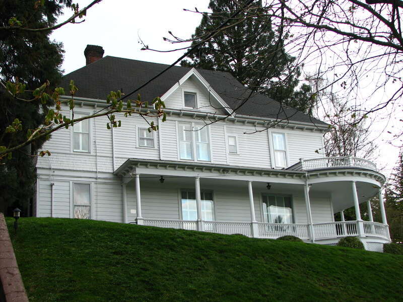 The historic Henry M. Grant House, located at 3114 Northwest Thurman Street in Portland, Oregon, United States, is listed on the US National Register of Historic Places. Photo is taken from adjacent 31st Avenue.



This is an image of a place or