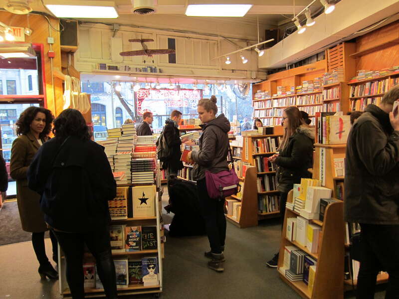 Kramerbooks &amp; Afterwords in Washington, D.C.