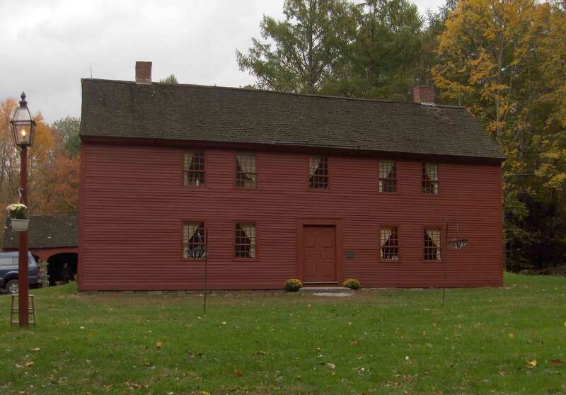 The Strong House (aka  the Porter House), the oldest part of which was built c1710 in Coventry CT USA. "Strong" refs to Jedediah Strong, who came to Coventry at the age of 70 and his son Preserved. Preserved was the grandfather of Elizabeth Strong,