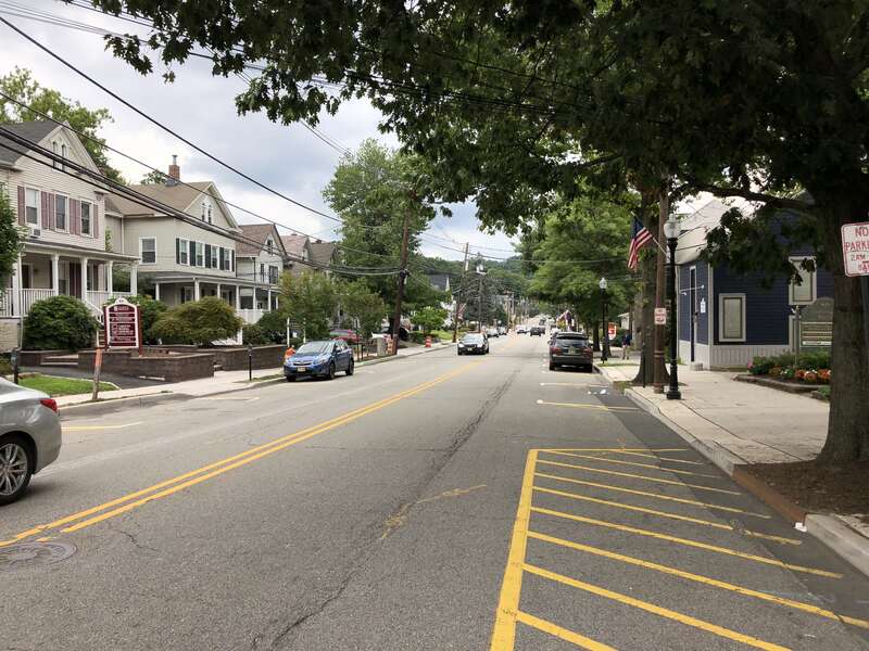 View west along Morris County Route 510 (Washington Street) just west of Atno Avenue and Phoenix Avenue in Morristown, Morris County, New Jersey