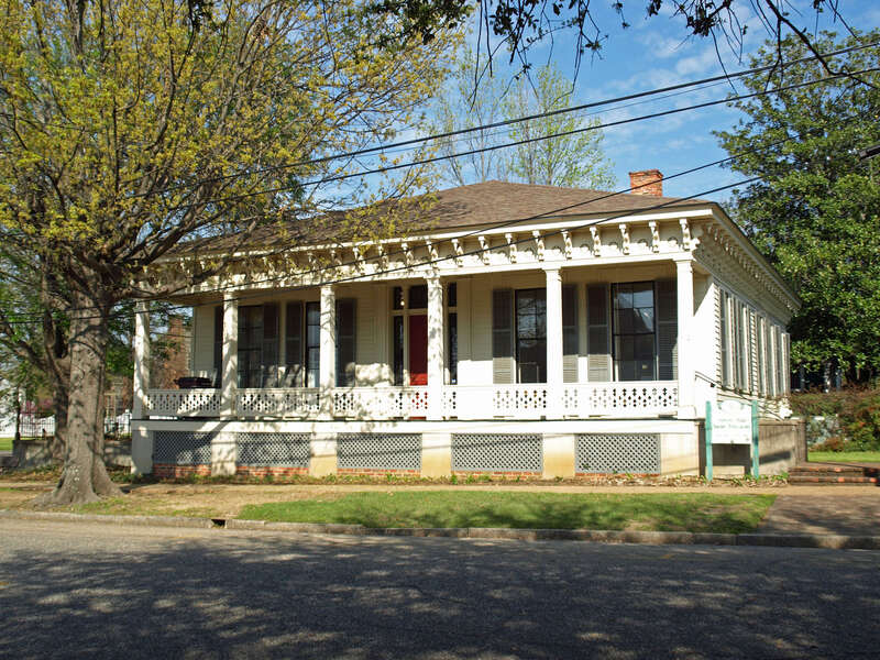 360 North Hull Street, part of the Ordeman-Shaw Historic District in Montgomery, Alabama