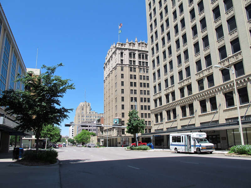 S. 13th Street at alleyway south of "N" St., looking north in downtown Lincoln, Nebraska.