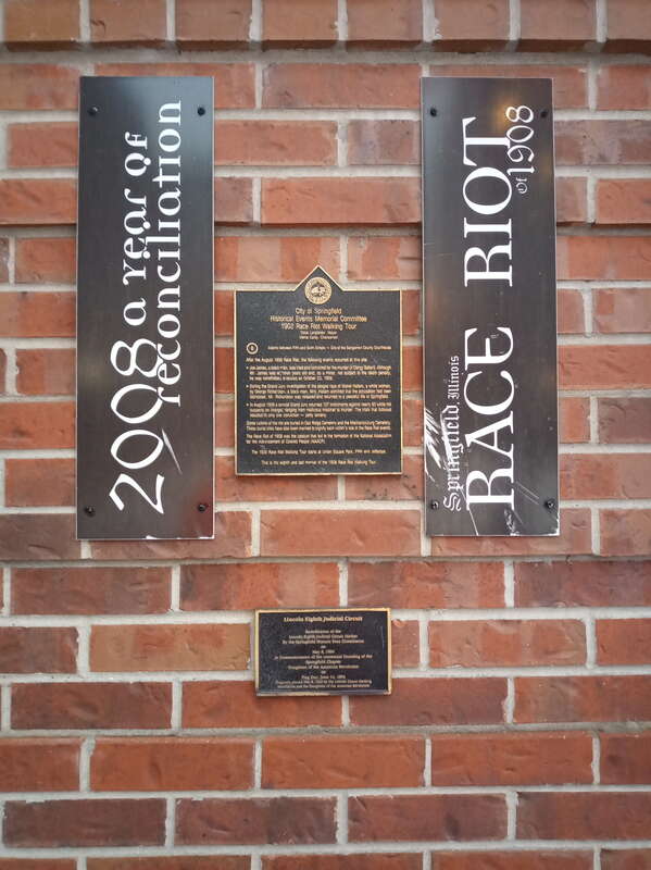 Historical marker near Old State Capitol in Springfield Illinois, dedicated to the 1908 "race riot" and referring to 2008 as a "year of reconciliation".