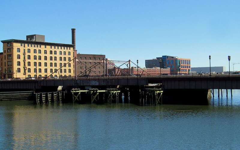 Summer Street bridge in June 2017