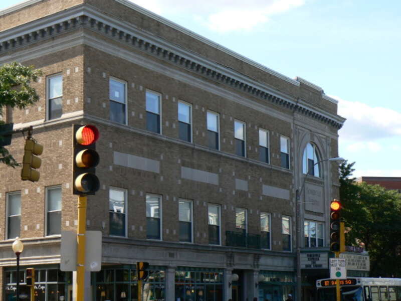 This is a photograph of the Somerville Theater in Somerville, Massachusetts, USA.