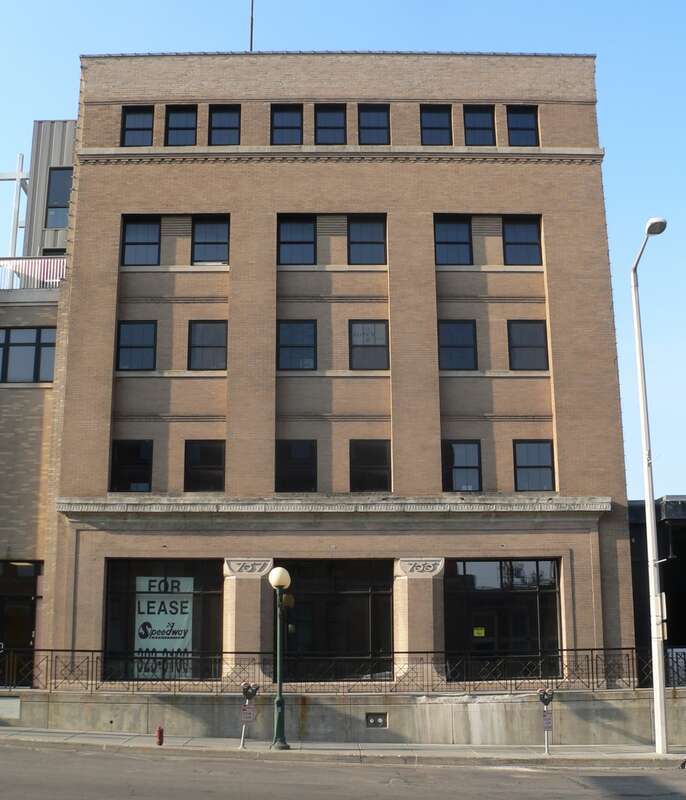 Building at 733-737 P Street, Lincoln, Nebraska.
