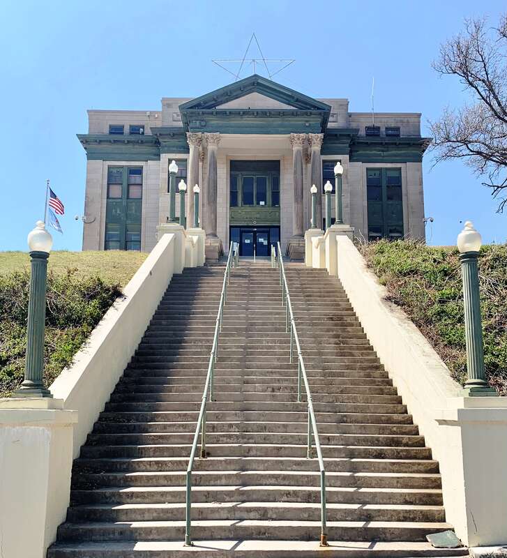 Front view of Osage County Courthouse in Pawhuska, Oklahoma