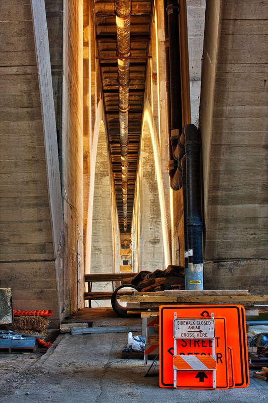 HDR
Aperture: f/16
Shutter: 0.3 to 5"
ISO 100
Relative exposure: -2 EV to +2 EV in 2-stop intervals
Absolute exposure: 6 to 8
Album playing while tonemapping: Iron &amp; Wine

Sunrise under the Key Bridge.  Tone mapping with Oloneo.