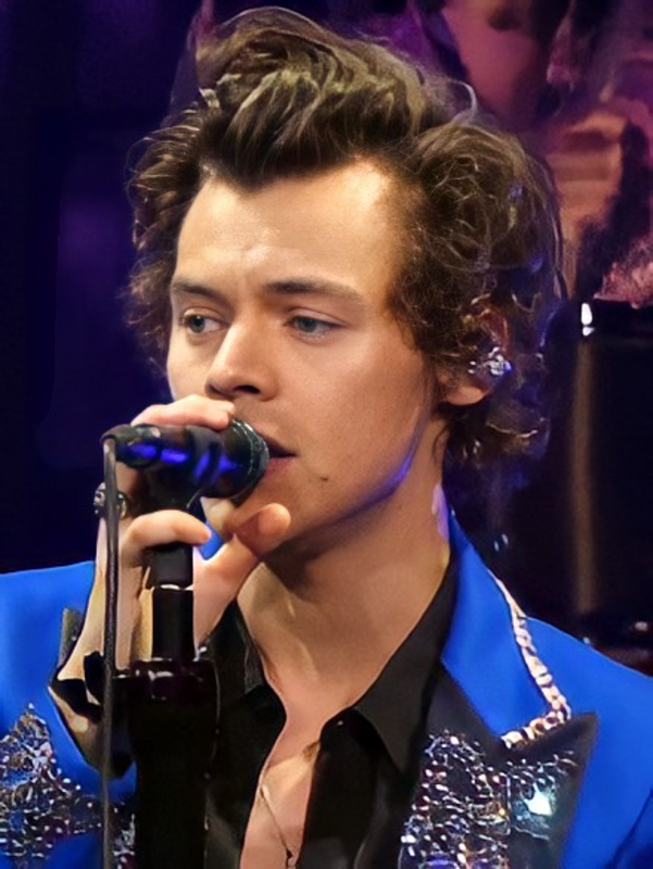 Harry Styles performing "Woman" during his Harry Styles: Live on Tour tour in Nashville, Tennessee, United States on June 12, 2018.
