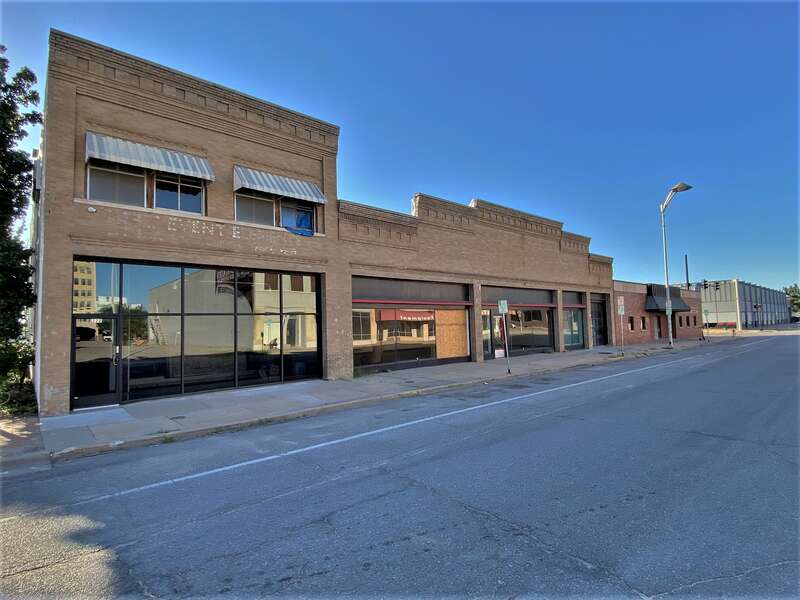 E.S. Cowie Electric Company Buildings  Vacant at the time of documenting visit.
