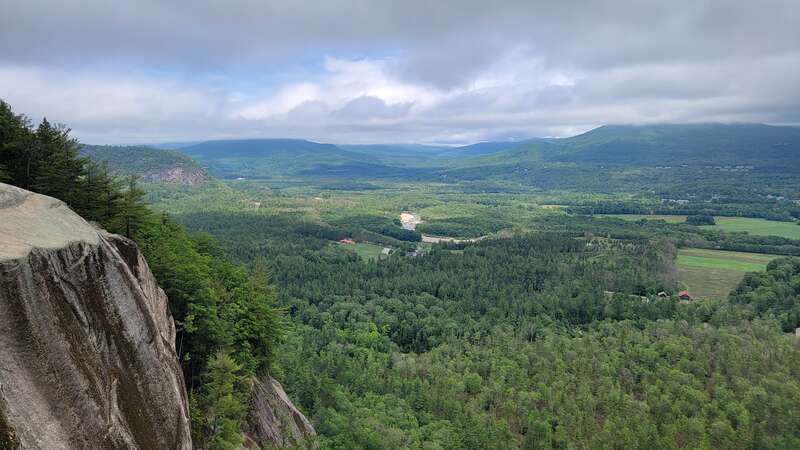 Cathedra Ledge