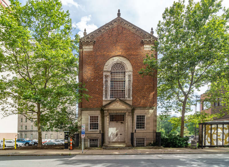 Former Ados Israel synagogue at 215 Pearl Street. Designed by Milton E. Haymon. Hartford, Connecticut, 1924.