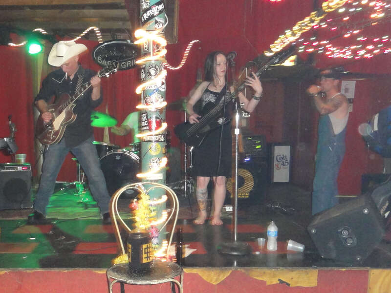 "The Unnaturals" playing at Banks Street Bar, New Orleans, 1:55 AM