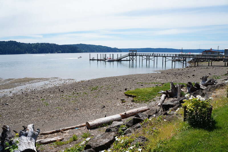 Beach of Hoodsport