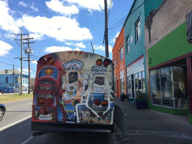 Bus