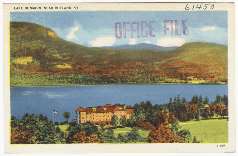 File name: 06_10_002252
Title: Lake Dunmore near Rutland Vt.
Created/Published: 
Date issued: 1930 - 1945 (approximate)
Physical description: 1 print (postcard) : linen texture, color ; 3 1/2 x 5 1/2 in.
Genre: Postcards 
Subjects: Lakes &amp;