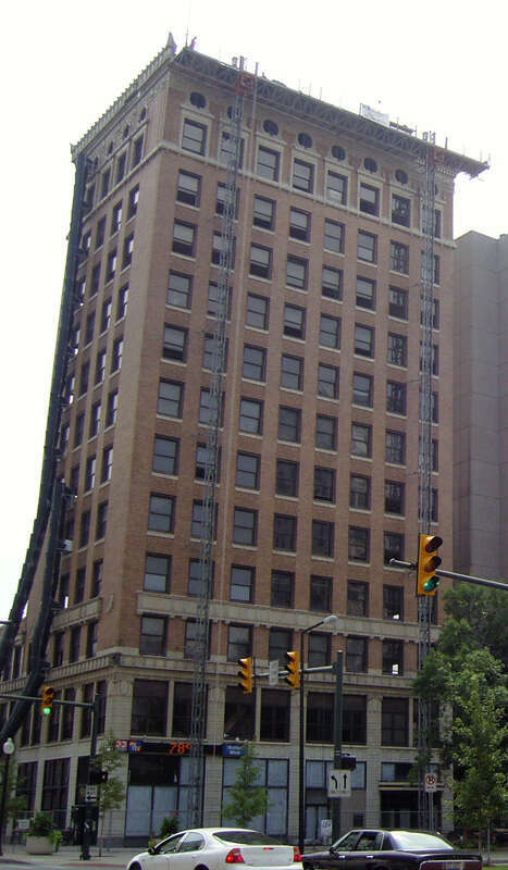 Realty Building, Youngstown, OH. Designed by Scheibel and Stanley.