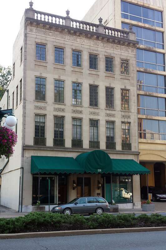 231 Central Ave. 1927 Classical Revival design by architect Charles L. Thompson







This is an image of a place or building that is listed on the National Register of Historic Places in the United States of America. Its reference number is