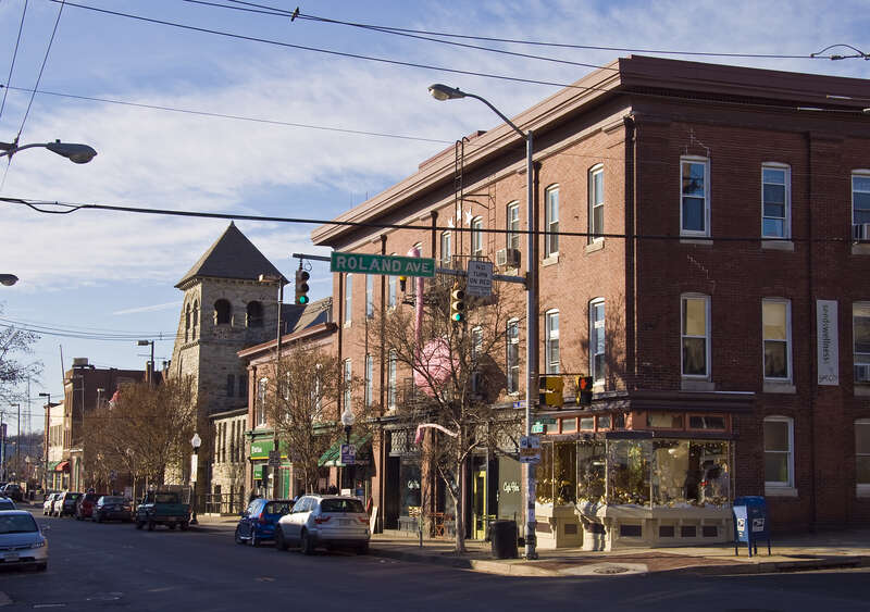 Intersection of 36th and Roland Avenue, Hampden, Baltimore, Maryland, USA