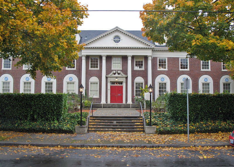 w:National Register of Historic Places listings in Northeast Portland, Oregon.

Albertina Kerr Nursery, 424 NE 22nd Ave., Portland, OR. Photographed October 25, 2009 from the west side of NE 22nd Ave. between NE Glisan and NE Flanders St..  
Camera