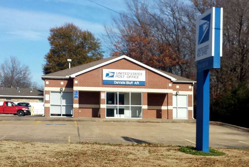Post office in DeValls Bluff, AR