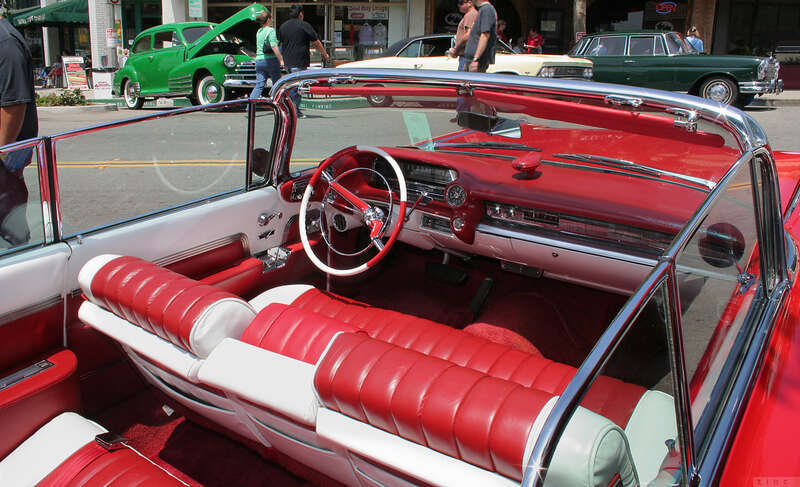 1959 Cadillac convertible coupe - red - 2